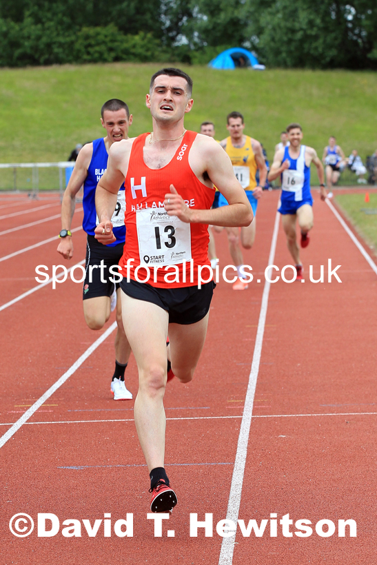Senior mens 5000 metres, 2022 Northern Senior and Under-20 Champs., Wavertree Athletics Centre, Liverpool. Photo: David T. Hewitson/Sports for All Pics